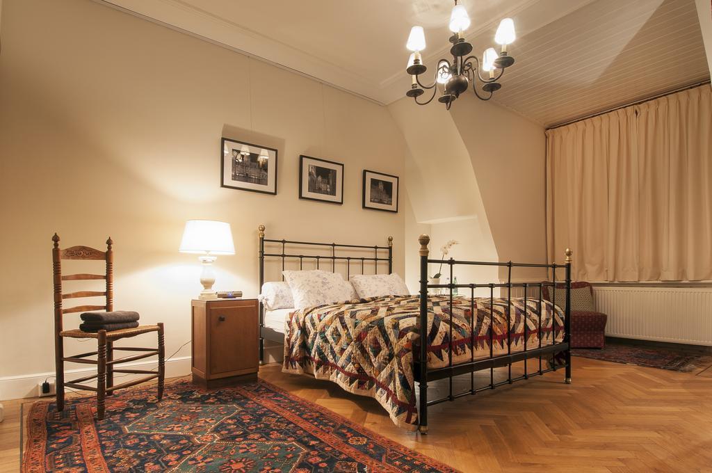 B&B De Schiedamse Suites Δωμάτιο φωτογραφία