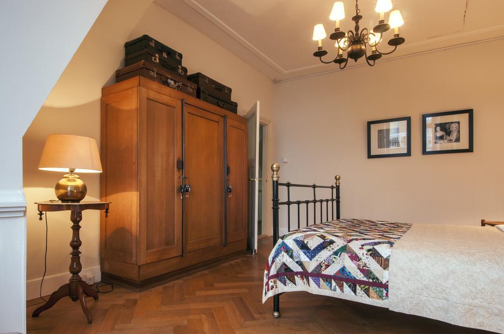 B&B De Schiedamse Suites Δωμάτιο φωτογραφία